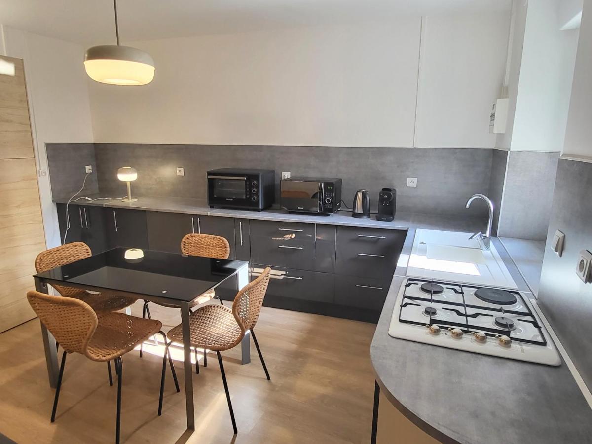 Appartement 1 Chambre, Cuisine, Coin Salon, Salle De Bain Saint-Claude Ngoại thất bức ảnh